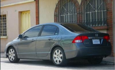 Vendo HONDA  CIVIC Modelo 2009 en GUATEMALA | vendo.kom.gt/16